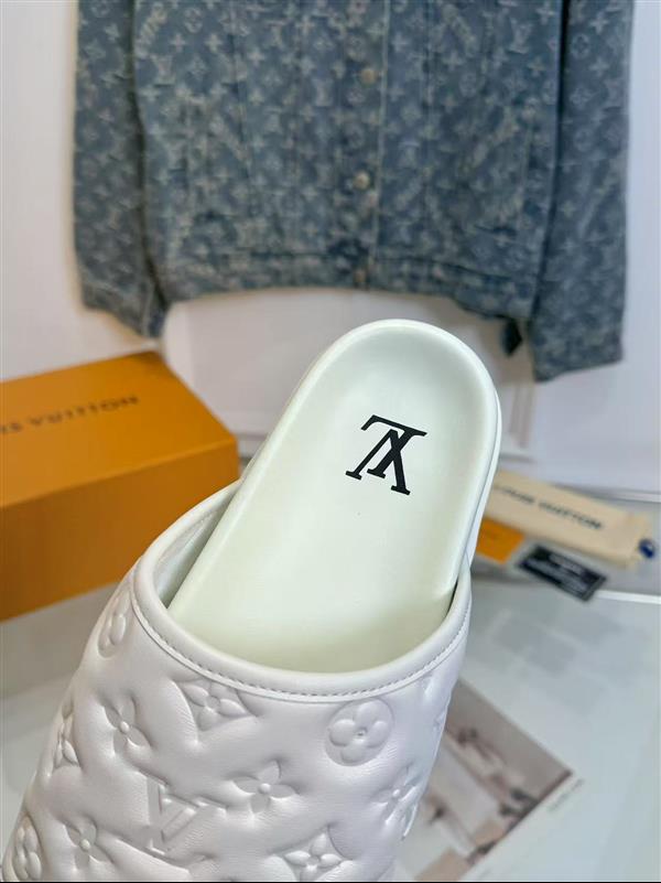 20251128184545449 220